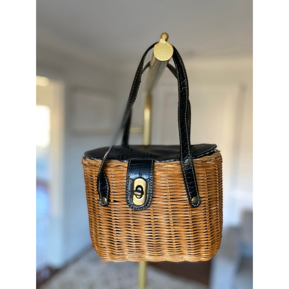 Vintage America Handbags - Vintage Wicker Basket Purse with Black Faux Croc Leather Trim & Gingham Lining